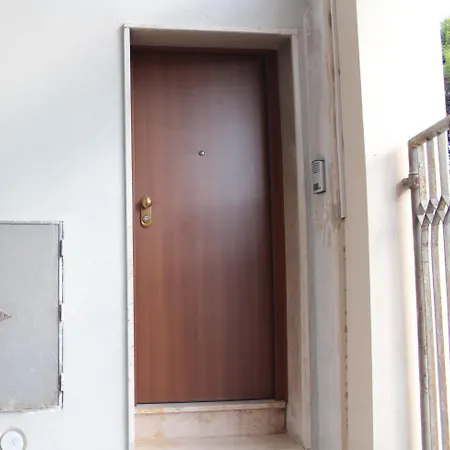 Tria Διαμέρισμα Λέτσε